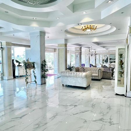 Napheera Royal Tel Otel Ban Khlong Bang Krathiam Dış mekan fotoğraf