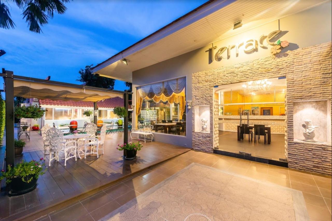 Napheera Royal Tel Otel Ban Khlong Bang Krathiam Dış mekan fotoğraf